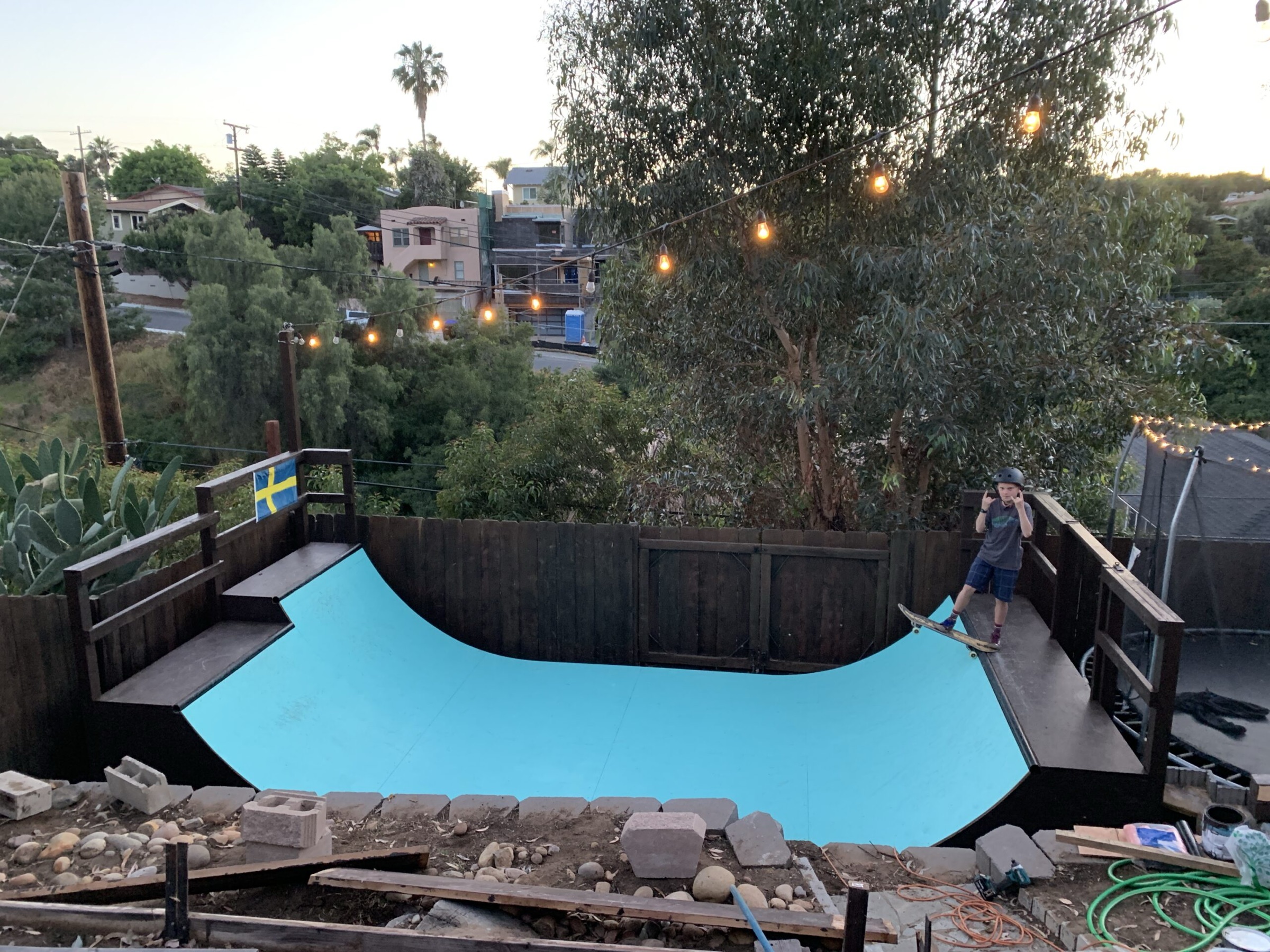Blue Glow, photo 1