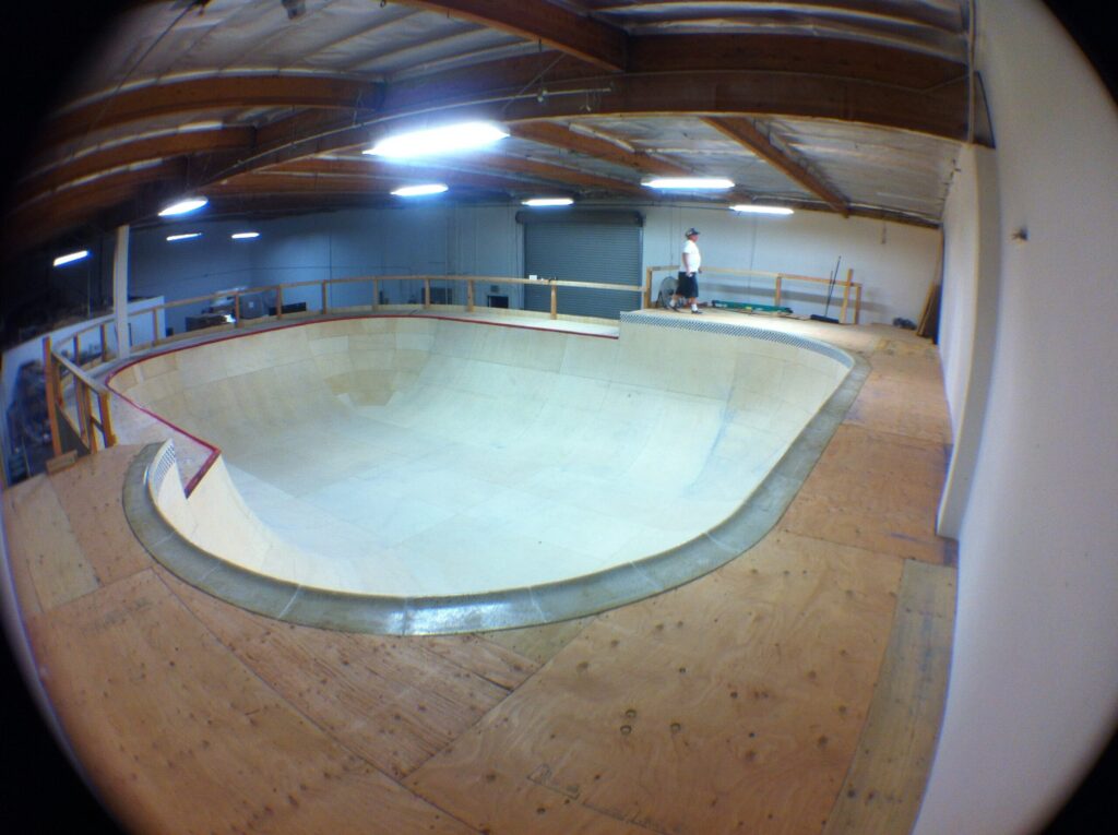 Huntington Beach Bowl, photo 2